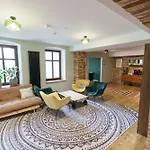 Bywaj Zdroj 3*