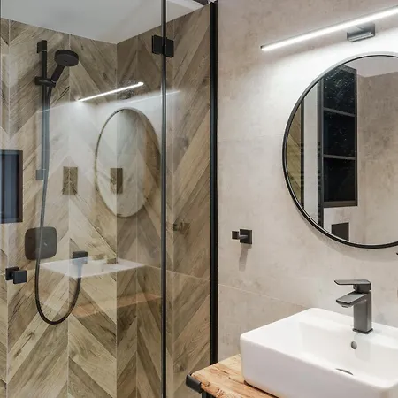 Bywaj Zdrój Pensjonat 3*